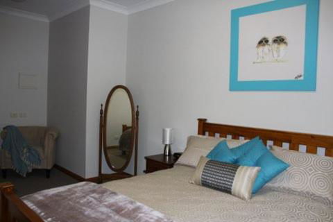Owl Place In Hahndorf - Hotel WA 4