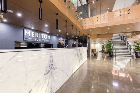Meriton Suites North Sydney - Hotel WA 5