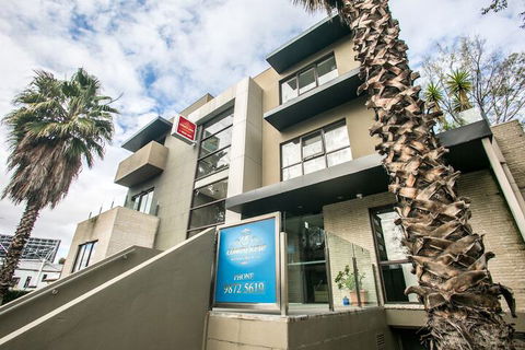 Comfy Kew Apartments - Hotel WA 5