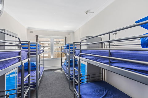 Ady's Place Backpackers - Hotel WA 4