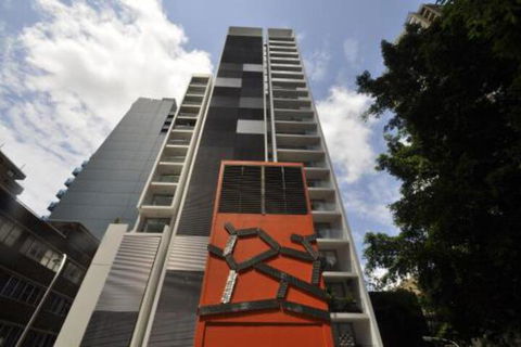 Sydney 1 Bed Modern Self Contained Apartment (402ALB) - Hotel WA 0