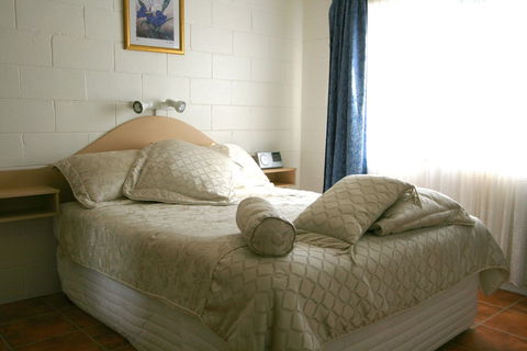 Lake Edge Holiday Units - Hotel WA 5