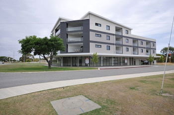 Coastal By Rockingham Apartments - Hotel WA 5