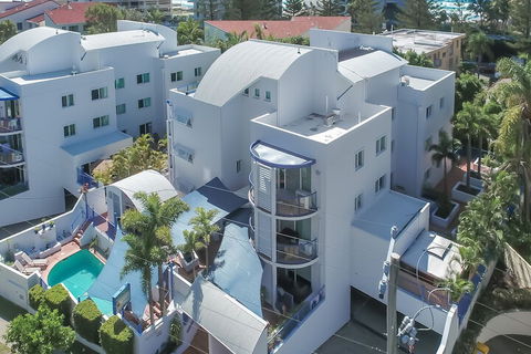 Surfers Beach Resort 2 - Hotel WA 4