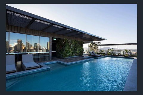 High End Living In Brisbane City - Hotel WA 7
