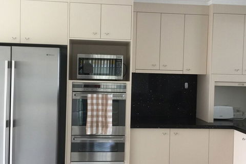 Sunrise At Sundowner - Hotel WA 5