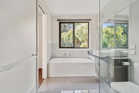 Amaroo - Hotel WA 5