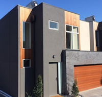 Close To Airport City  Shops - Hotel WA