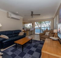 Kooringal Unit 5 / 105 Soldiers Point Road - Hotel WA