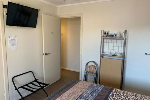 Short Stays Gippsland (Newborough) - Hotel WA 7
