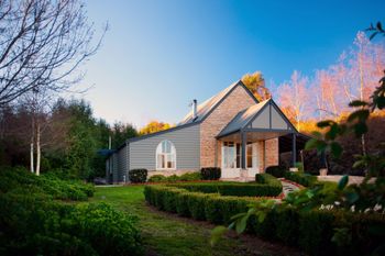 Red Earth Rock - Hotel WA 4