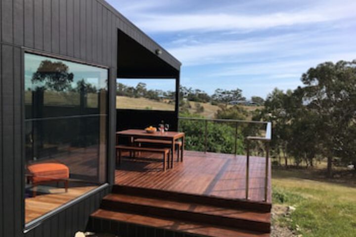 Lewisham TAS Hotel WA