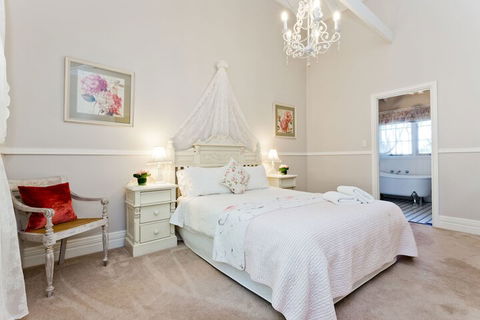 Oak Tree Cottage - Mundaring - Hotel WA 6