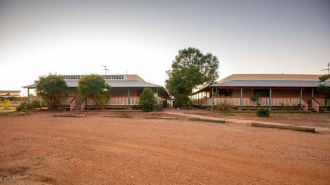 Longreach Outback Adventures - Hotel WA 5