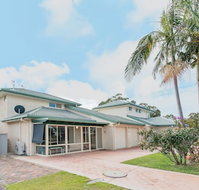 Occy's at Fingal Bay - Hotel WA