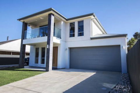 The Races - Swanport - Hotel WA 0