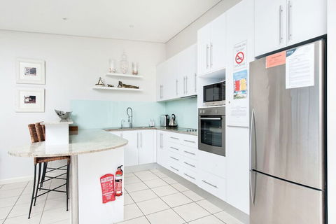 Soldiers Point Road Kooyonga 3 211 - Hotel WA 3