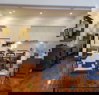 Adelaide Accommodation - Hotel WA