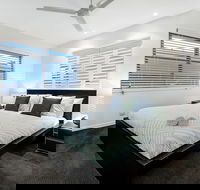 Sunrise Executive 5 Bedroom Home - Hotel WA