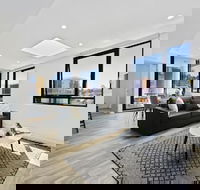 Brand New Prestige Apartment Living - Hotel WA