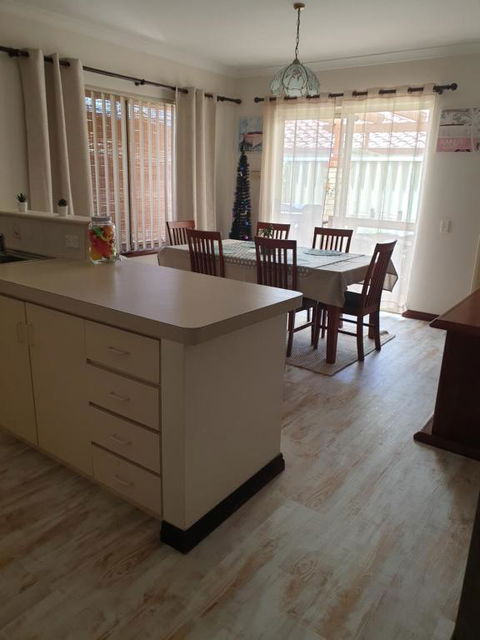 Beachside Retreat - Hotel WA 3