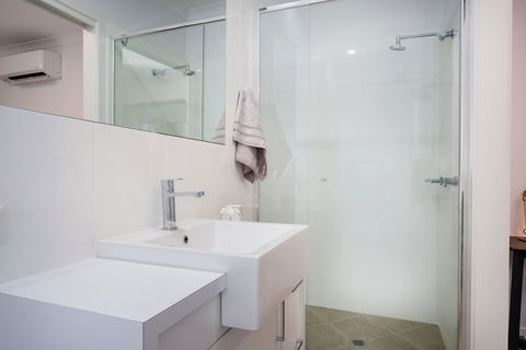 Albury Yalandra Apartment 2 - Hotel WA 3