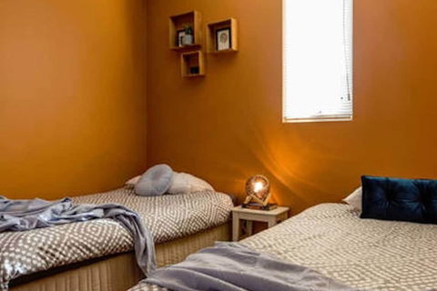 Mika, 2bdr Fitzroy Pad With Secure Parking - Hotel WA 7