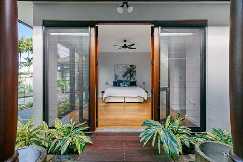 ESPRIT 2 PALM COVE BRAND NEW - Hotel WA 6