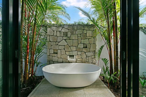 ESPRIT 2 PALM COVE BRAND NEW - Hotel WA 5