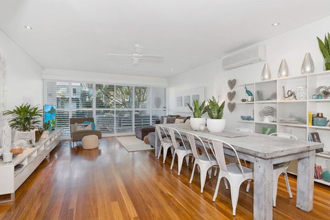 COASTAL CHIC At CASUARINA - Hotel WA 5