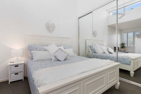 COASTAL CHIC At CASUARINA - Hotel WA 4