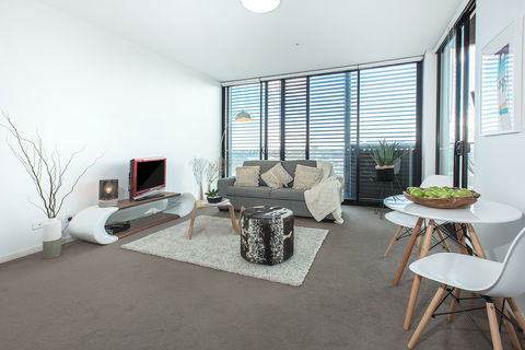 Redfern One Bedroom Apartment With Views - Hotel WA 4
