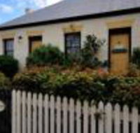 Sargeants  Armoury Cottages 1823 - Hotel WA