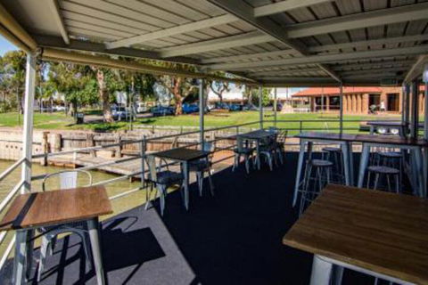 Murray River Queen - Hotel WA 5