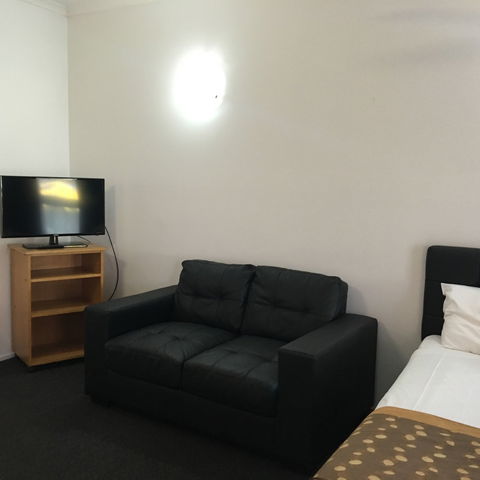 Footscray Motor Inn - Hotel WA 5
