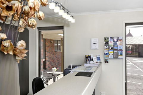 Elm Tree Motel - Hotel WA 3