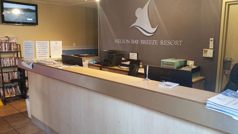 Nelson Bay Breeze Holiday Apartments - Hotel WA 4