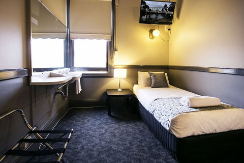 Imperial - Hotel WA 5