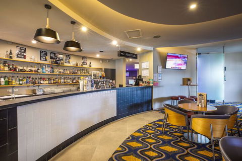 Nightcap At Carlyle Hotel - Hotel WA 1