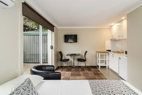Parkville Place Serviced Apartments - Hotel WA 5