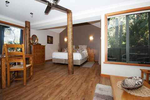 HideAway Haven - Hotel WA 4