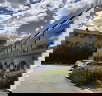 Canberra Short Term and Holiday Accommodation - Hotel WA