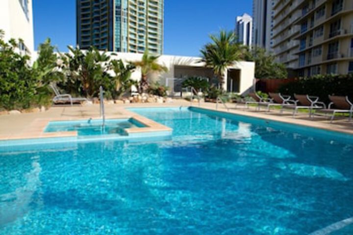 Isle Of Capri QLD Hotel WA