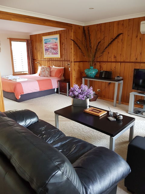 Bed In The Treetops Bed & Breakfast - Hotel WA 3