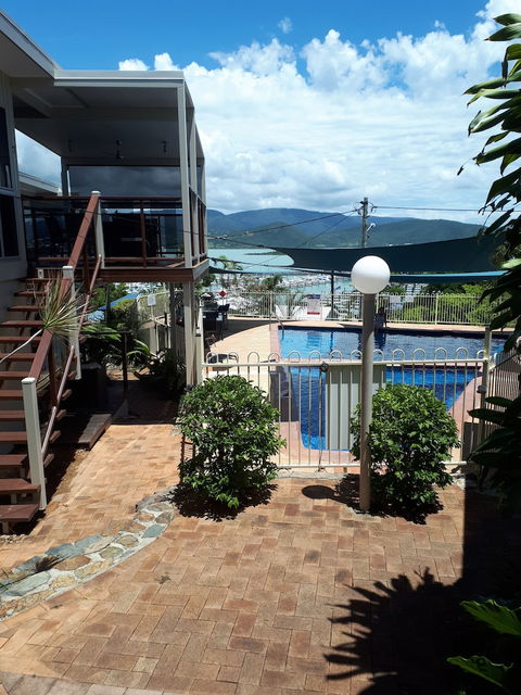 Airlie Apartments - Hotel WA 2