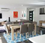 Bens Place modern  convenient - Hotel WA