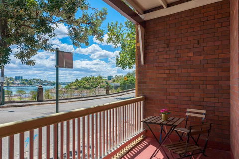 The Darlingbay CBD Harbour View Escape - Hotel WA 6