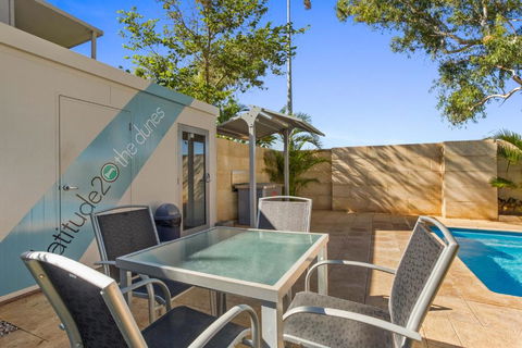 Latitude20 The Dunes - Hotel WA 5