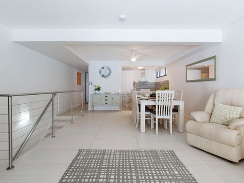 Soldiers Point Road Kooyonga 1 211 - Hotel WA 6