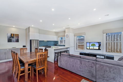 Merri Place - Hotel WA 2